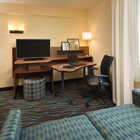 Fairfield Inn & Suites By Marriott Calgary Downtown Zewnętrze zdjęcie